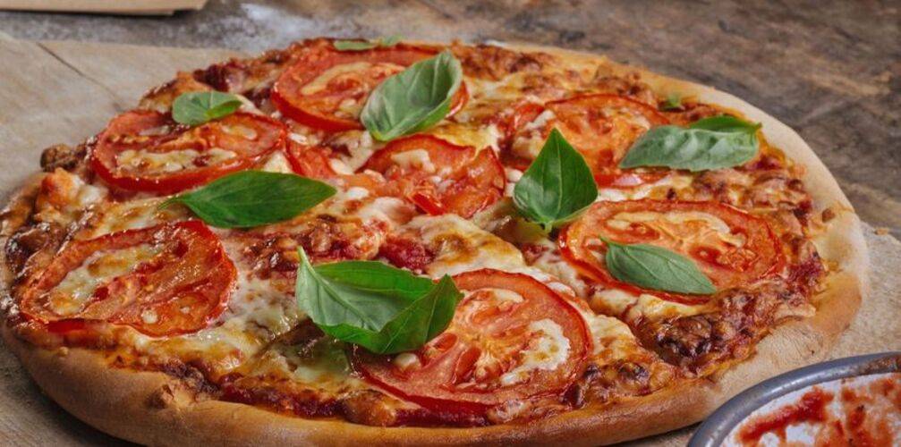 The Maverick Surf & Dive Lodge Guesthouse