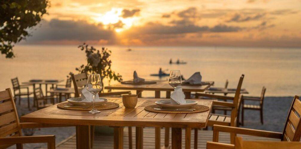 The Maverick Surf & Dive Lodge Guesthouse