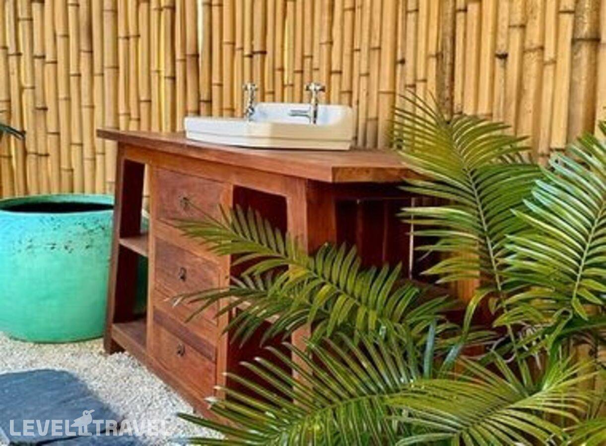 фотографии отеля The Maverick Surf & Dive Lodge Guesthouse в Мальдивы(Лааму Атолл) - фото №46