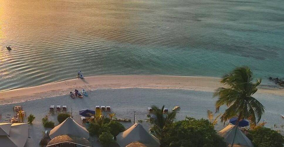 The Maverick Surf & Dive Lodge Guesthouse