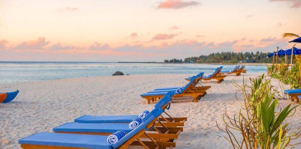 The Maverick Surf & Dive Lodge Guesthouse