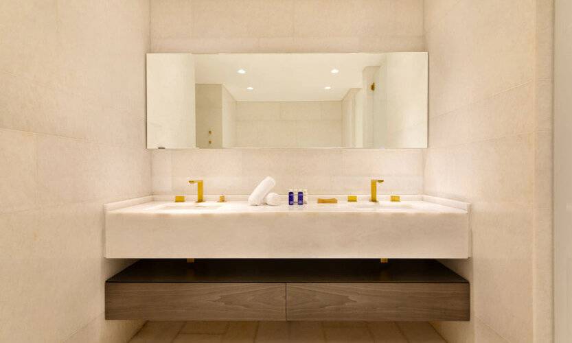 Maison Privee - Luxury Sea View Apt In Five Resort On The Palm