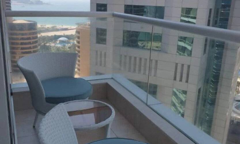 Nasma Luxury Stays - Botanica Tower