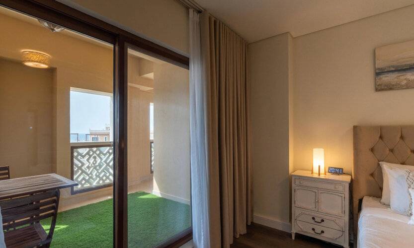 Bespoke Residences - 2 Bedroom Apartment In Balqis Residence