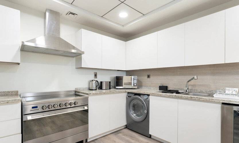 Bespoke Residences - 2 Bedroom Apartment In Balqis Residence