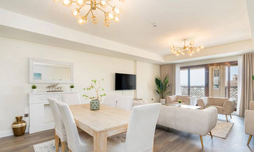 Bespoke Residences - 2 Bedroom Apartment In Balqis Residence