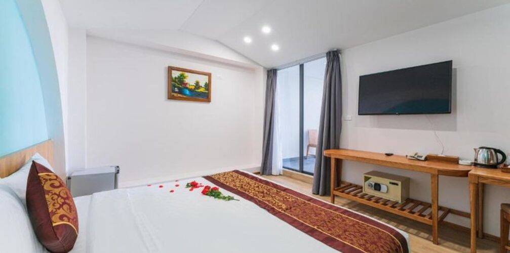 Prime New Hotel