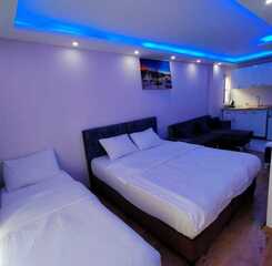 $item['hotel']['name']