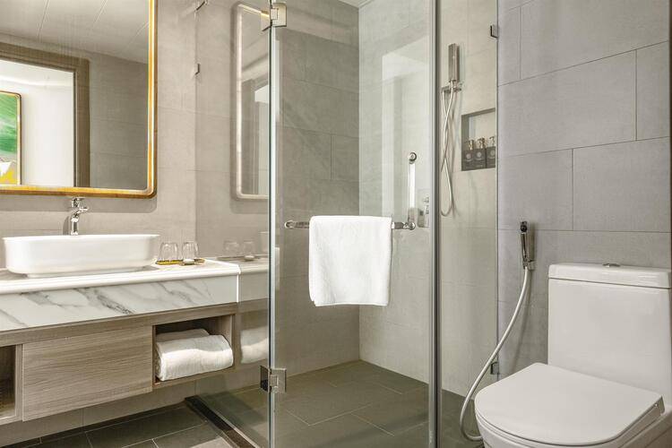 Peninsula Hotel Danang