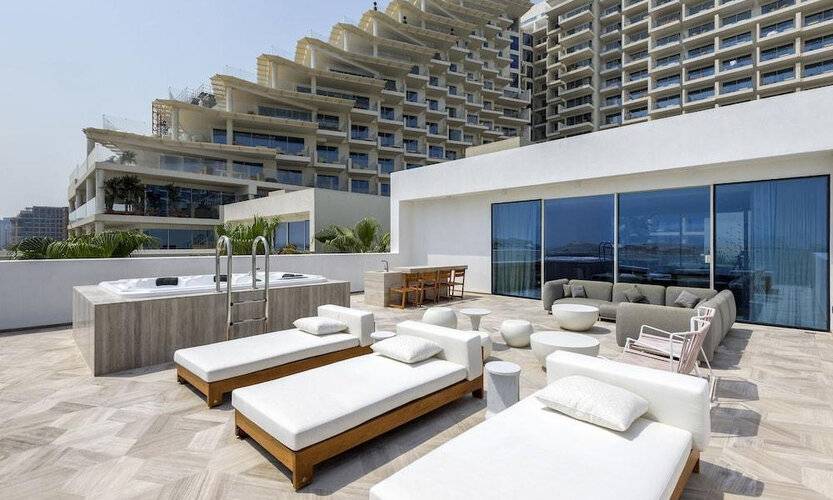 Maison Privee - Five Palm Villa