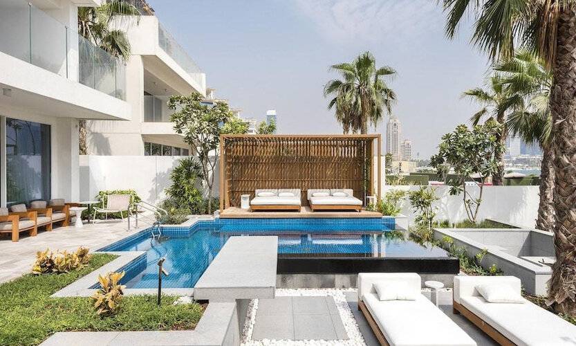 Maison Privee - Five Palm Villa