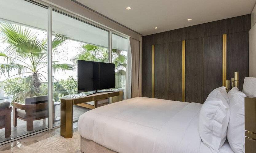 Maison Privee - Five Palm Villa