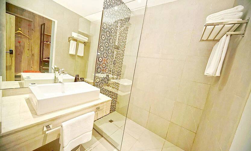 Kingsgate Al Jaddaf Hotel By Millennium