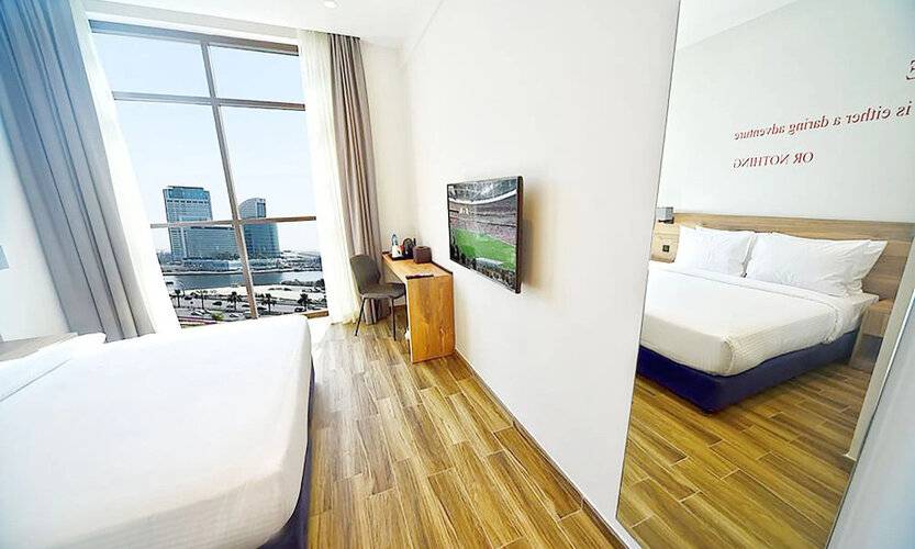 Kingsgate Al Jaddaf Hotel By Millennium