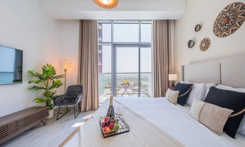 Eden's Dubai - Millennium Atria Residences