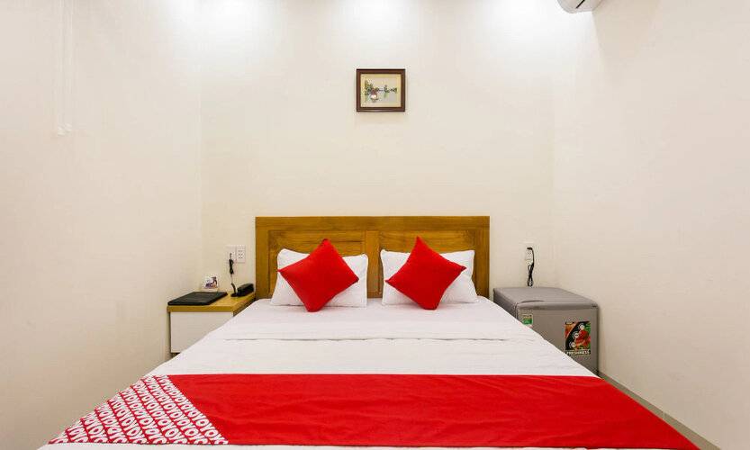 Marine Hotel & Apartment