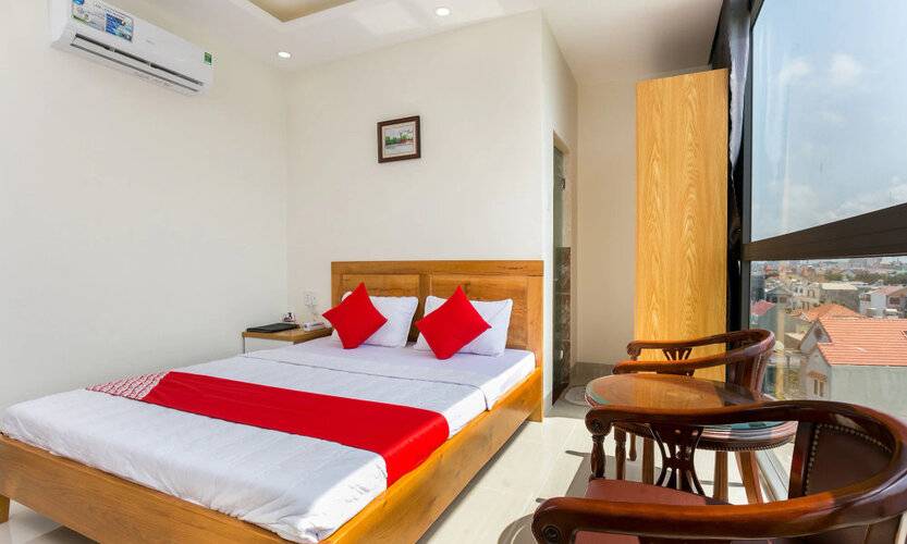 Marine Hotel & Apartment