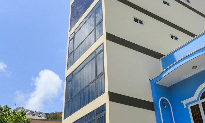 Marine Hotel & Apartment