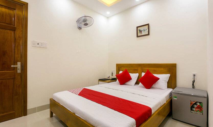 Marine Hotel & Apartment