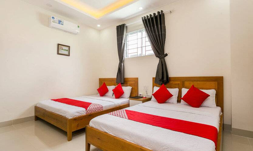 Marine Hotel & Apartment