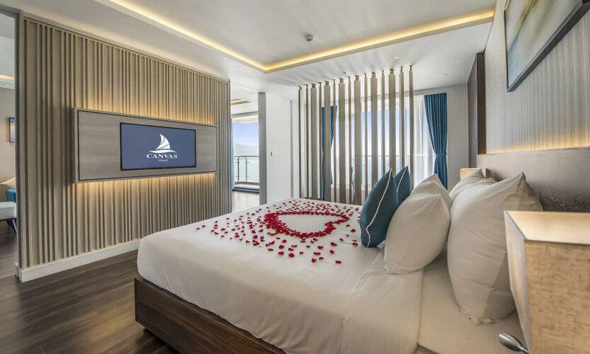 Canvas Danang Beach Hotel