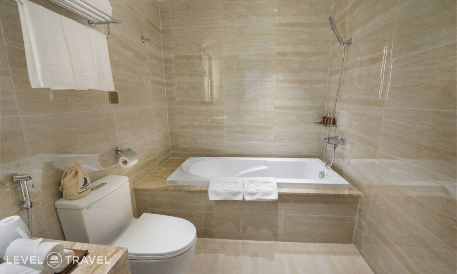 фотографии отеля Canvas Danang Beach Hotel в Вьетнам(Дананг) - фото №22