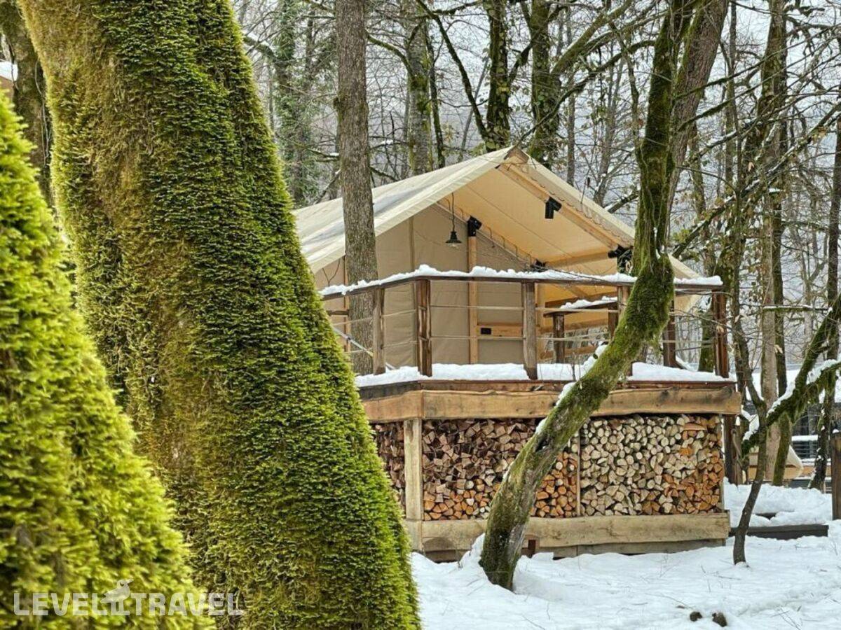 фотографии отеля Глэмпинг Енот в Россия(Адлерский район) - фото №32