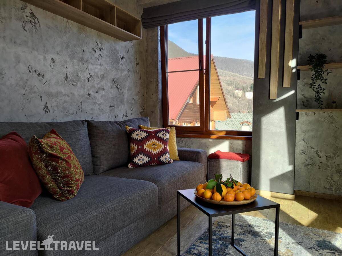 фотографии отеля Жить В Горах На Улице Турчинского 73 в Россия(Красная Поляна) - фото №23