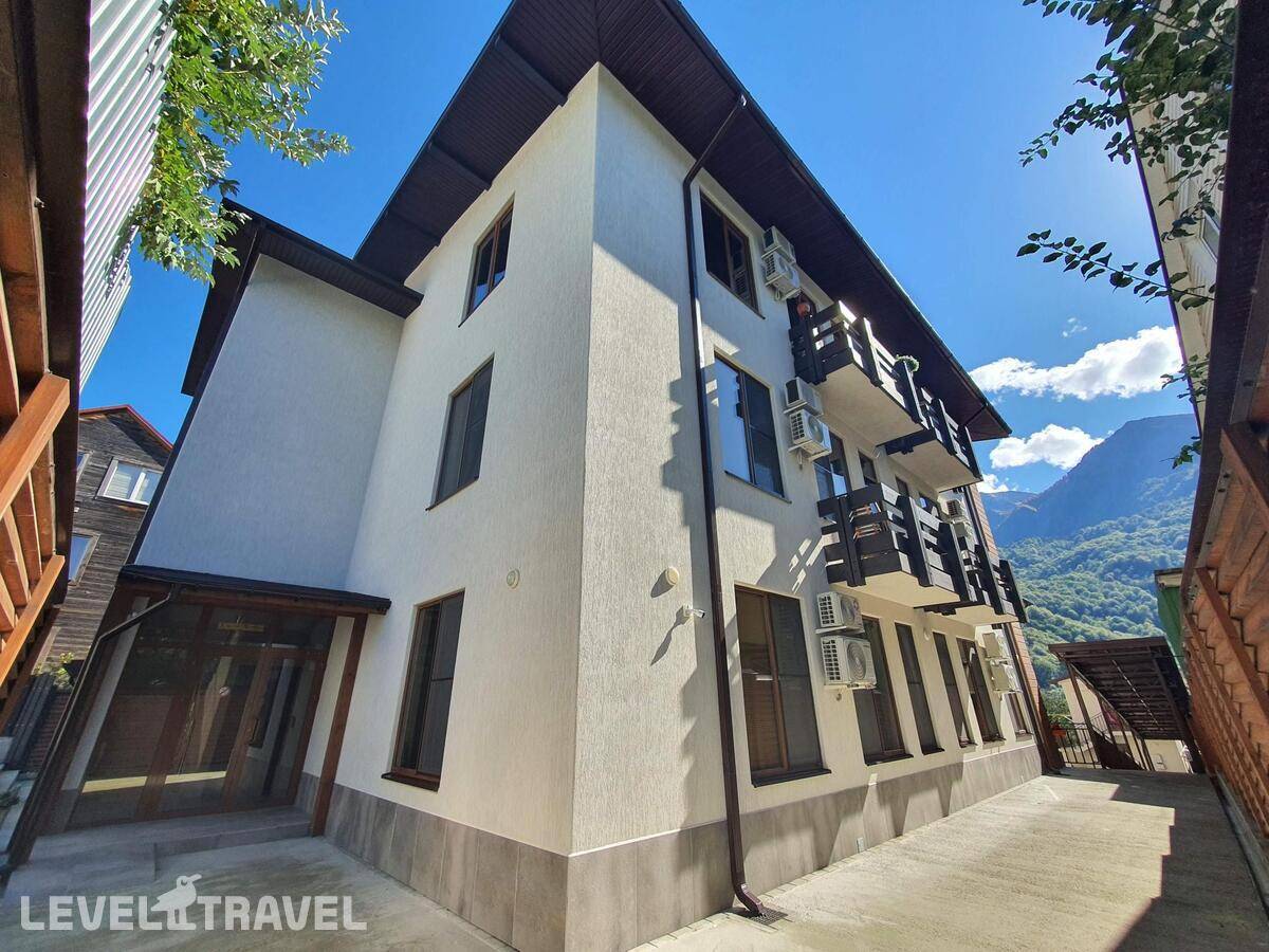 фотографии отеля Жить В Горах На Улице Турчинского 73 в Россия(Красная Поляна) - фото №15