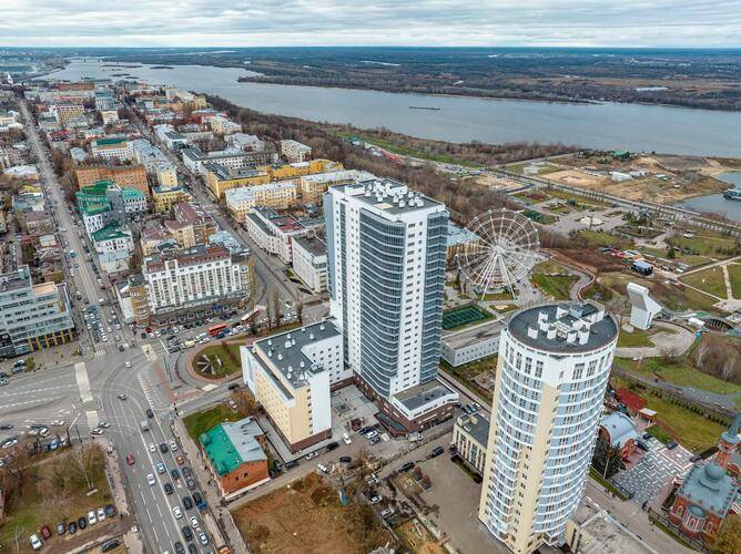 Белый Парус На Сенной Площади