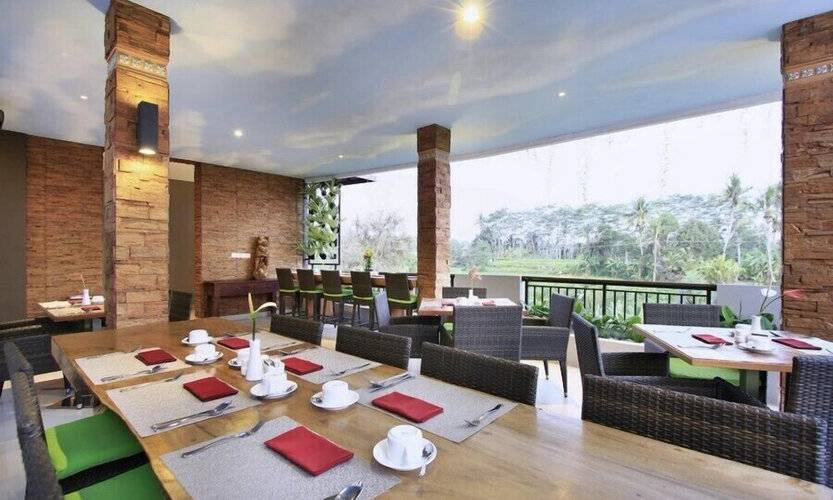 Puri Padma Hotel