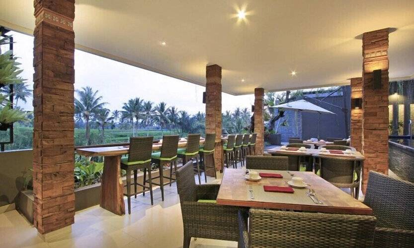 Puri Padma Hotel