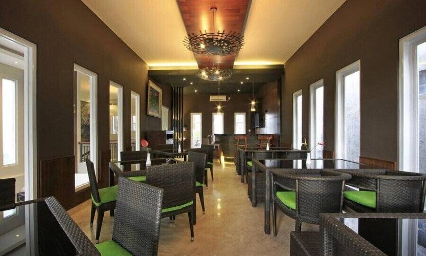Puri Padma Hotel