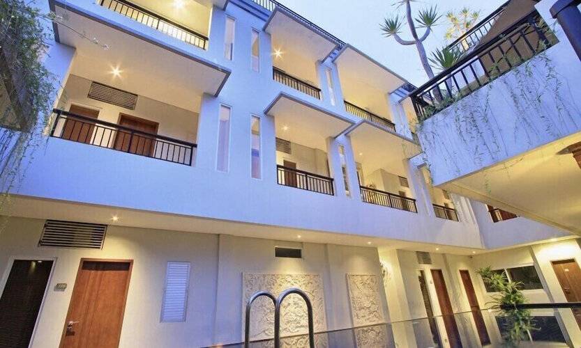 Puri Padma Hotel