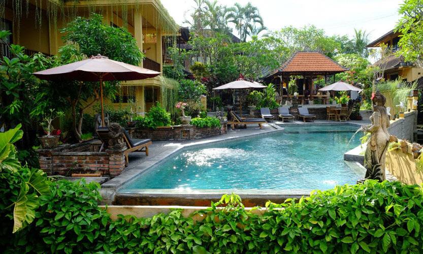 Jati 3 Bungalows And Spa