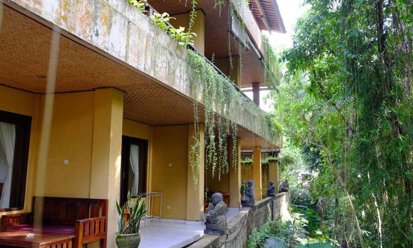 Jati 3 Bungalows And Spa