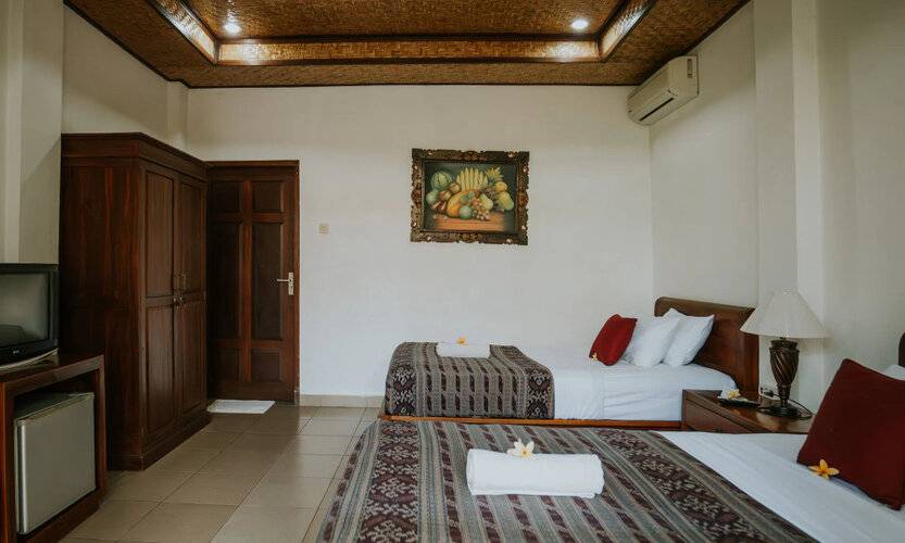 Jati 3 Bungalows And Spa