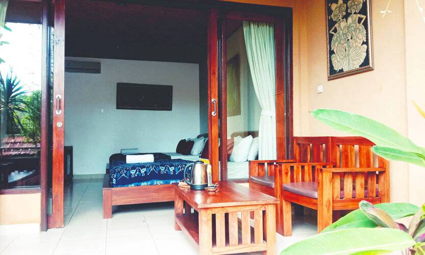Jati 3 Bungalows And Spa