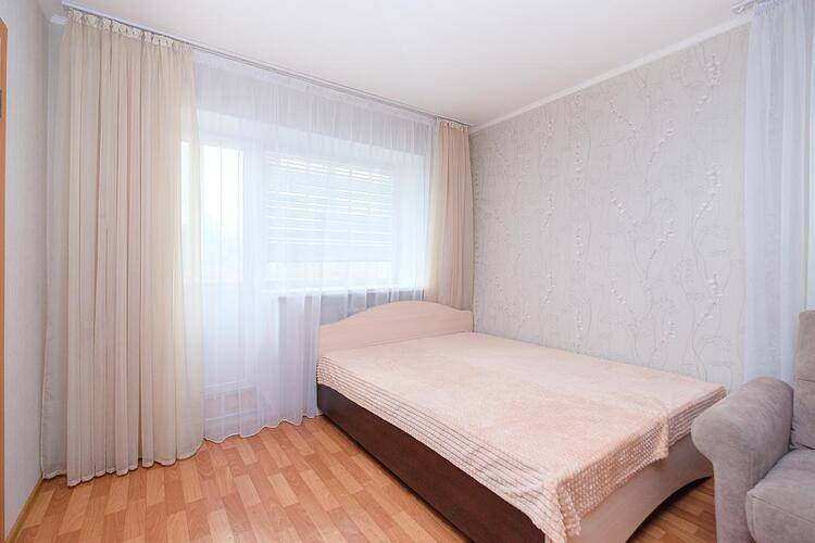 Квартирка-Нск На Проспекте Карла Маркса 8/1