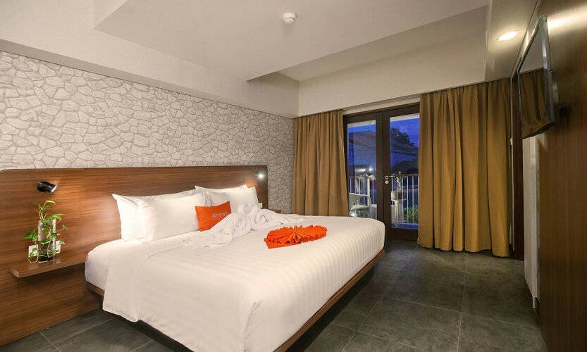 J4 Hotels Legian