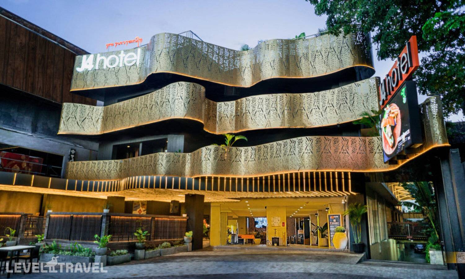фотографии отеля J4 Hotels Legian в Индонезия(Легиан) - фото №19