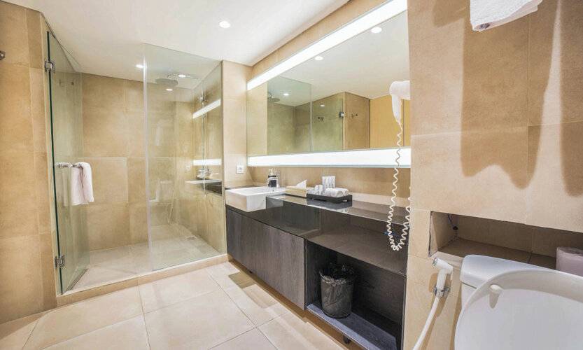 J4 Hotels Legian