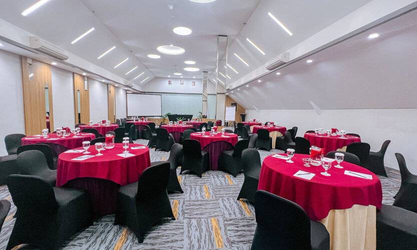 J4 Hotels Legian