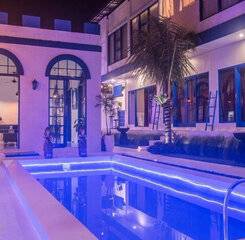 $item['hotel']['name']