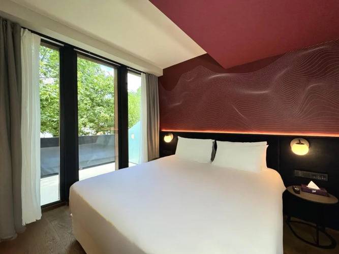 Tbilisi Edition - Design Hotel
