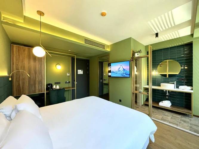 Tbilisi Edition - Design Hotel