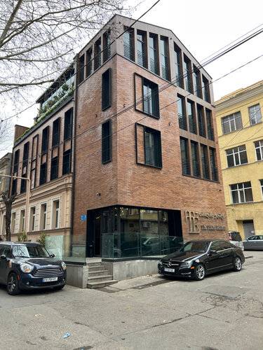 Tbilisi Edition - Design Hotel