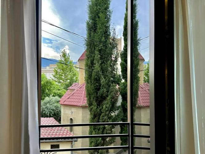 Tbilisi Edition - Design Hotel