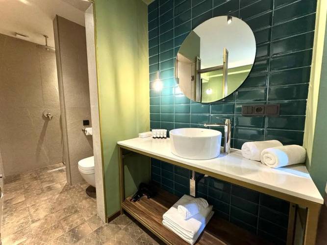 Tbilisi Edition - Design Hotel