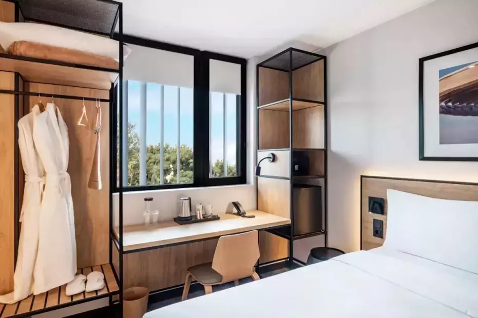 Ibis Tbilisi Airport — фото 2